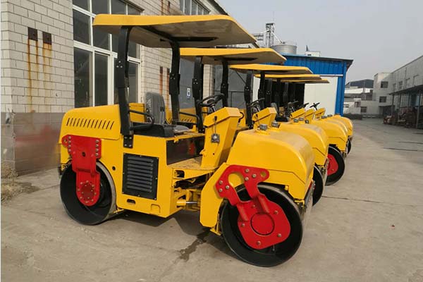 <a href='http://www.pop911.cn' target='_blank'>壓路機</a> <a href='http://www.pop911.cn' target='_blank'>壓路機</a>